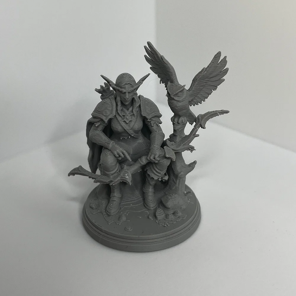 Ranger Elfic de Noapte cu Bufniță Loială - Miniatură Imprimată 3D